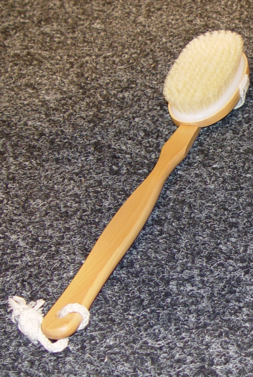 Body Brush Long handle Natural Laquer 85191