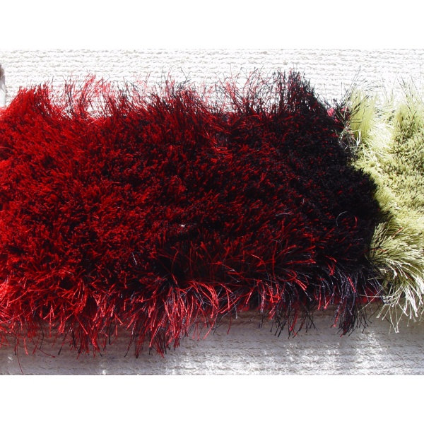 Sparkling Shag 200x250cm Red Alert 36049